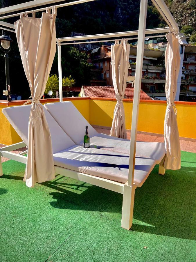 La Fontanella Apartment Таормина Екстериор снимка